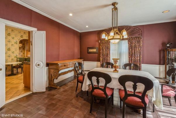 Dining room, Interior, Pendant Lights, Recessed Lighting