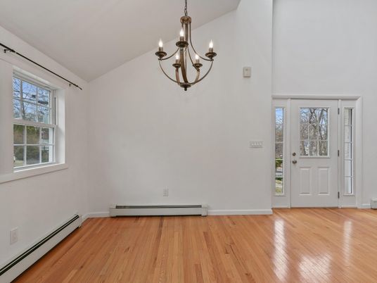 Chandelier, Empty room, Interior, Wood Texture Flooring