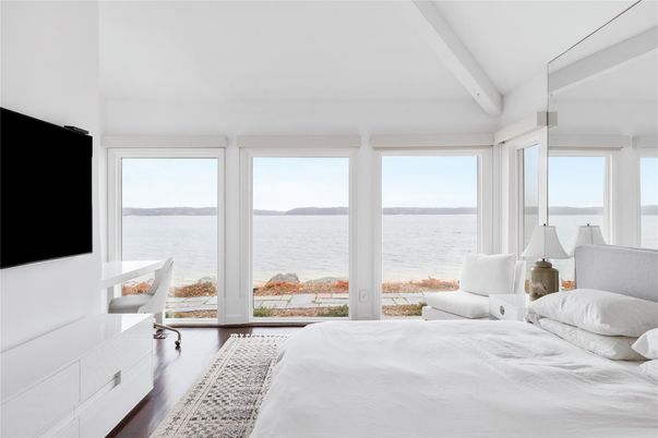 Bedroom, Interior, Water, Wood Texture Flooring