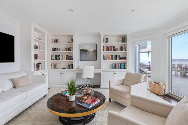 Home Office, Interior, Living room, Recessed Lighting, Water, Wood Texture Flooring