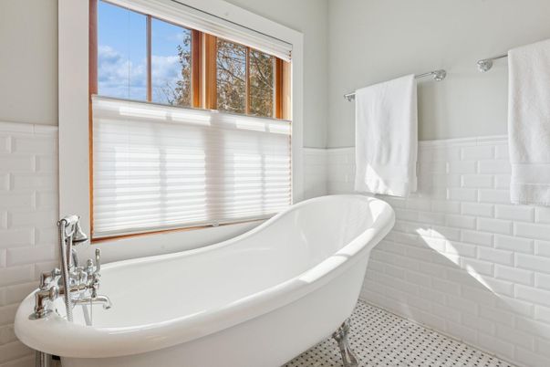 Bathroom, Free Standing Baths, Interior