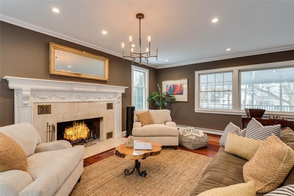 Fireplace, Interior, Living room, Pendant Lights, Recessed Lighting, Wood Texture Flooring