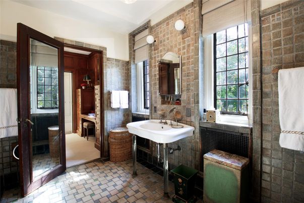 Bathroom, Interior, Stone Walls