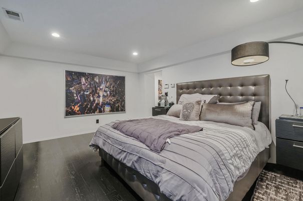 Bedroom, Interior, Recessed Lighting, Wood Texture Flooring