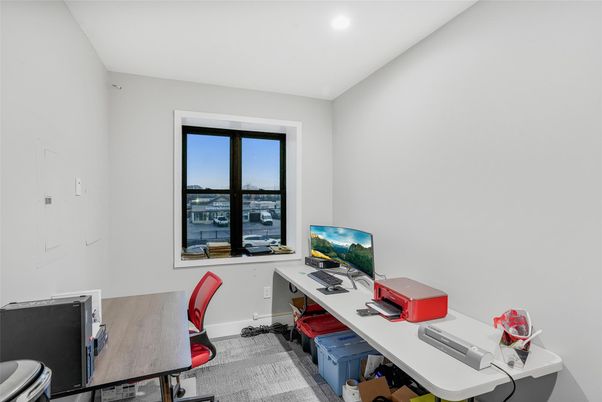 Home Office, Interior, Recessed Lighting