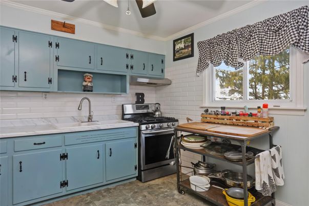 Interior, Kitchen, Stainless Steel Appliances