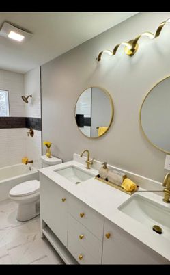 Bathroom, Dual Sink Vanities, Interior, Marble, Recessed Lighting