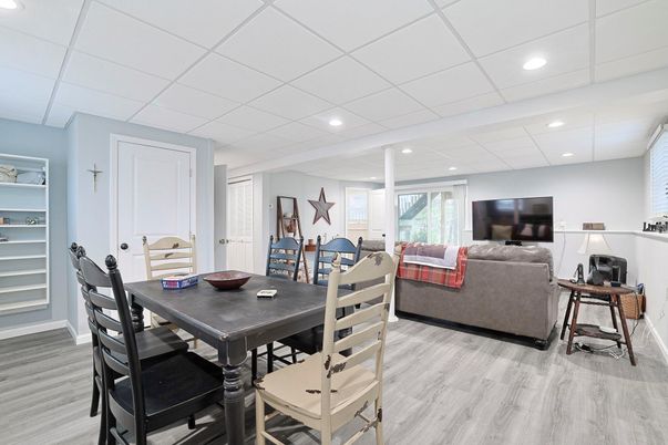 Dining room, Interior, Living room, Recessed Lighting, Wood Texture Flooring