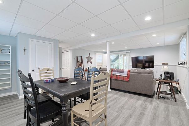 Dining room, Interior, Living room, Recessed Lighting, Wood Texture Flooring
