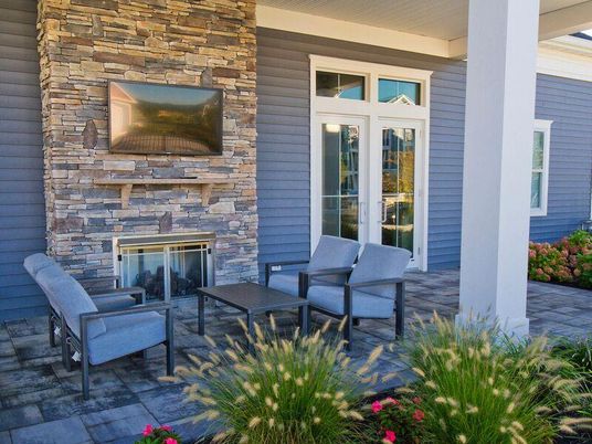 Exterior, Fireplace