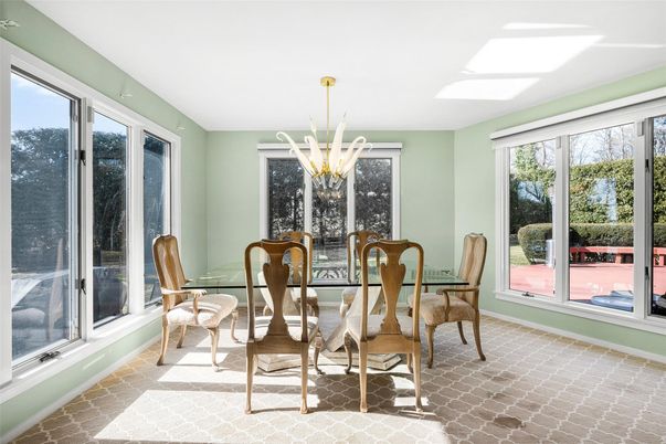 Chandelier, Dining room, Interior