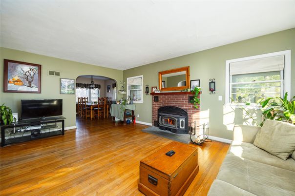 Dining room, Fireplace, Interior, Living room, Pendant Lights, Wood Texture Flooring