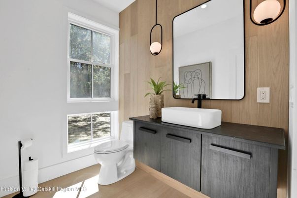 Bathroom, Interior, Pendant Lights, Wood Texture Flooring