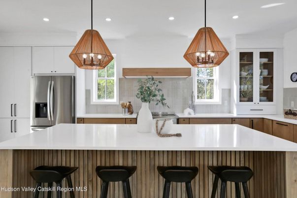 Interior, Kitchen, Pendant Lights, Recessed Lighting, Stainless Steel Appliances