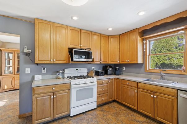 Interior, Kitchen, Recessed Lighting