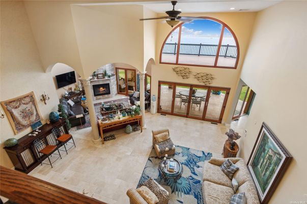 Fireplace, Interior, Living room, Recessed Lighting