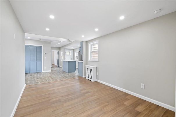 Empty room, Interior, Kitchen, Recessed Lighting, Wood Texture Flooring