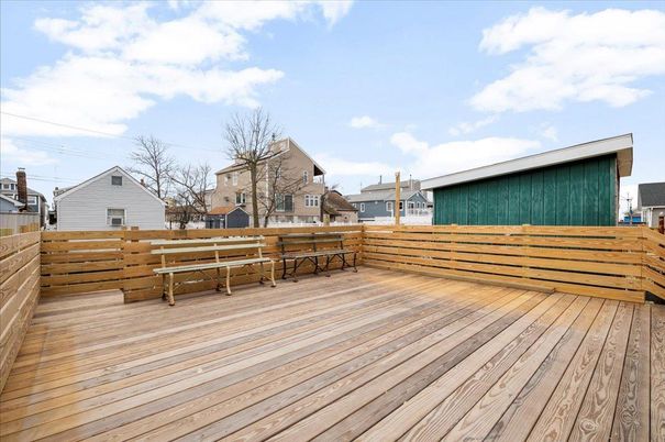 Exterior, Wood Texture Flooring