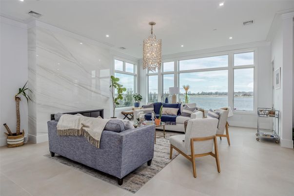 Chandelier, Interior, Living room, Marble Walls, Recessed Lighting, Water