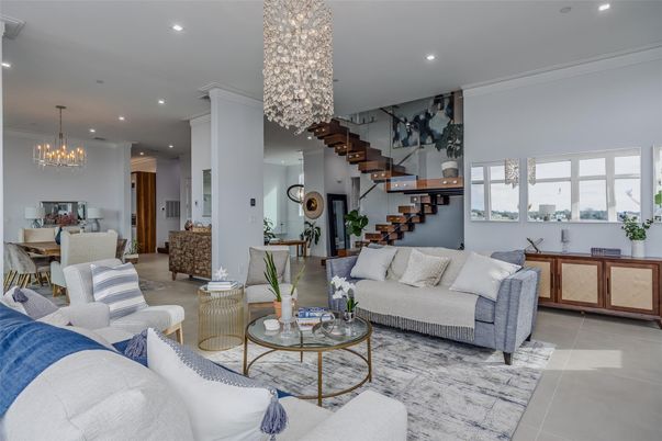 Chandelier, Dining room, Interior, Living room, Pendant Lights, Recessed Lighting