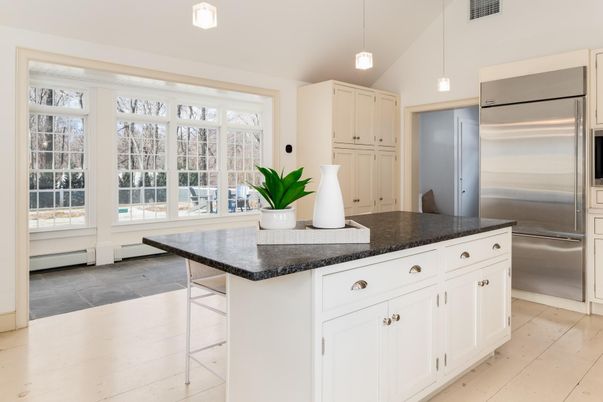 Interior, Kitchen, Pendant Lights, Stainless Steel Appliances
