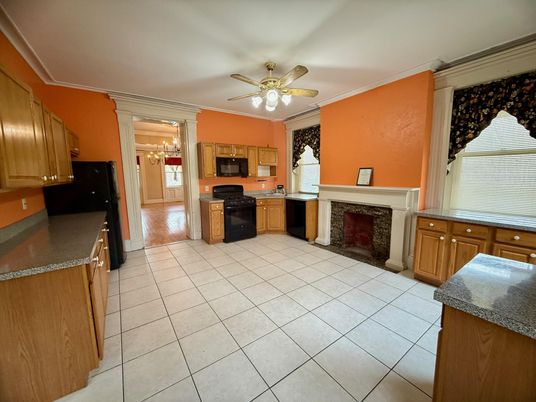 Fireplace, Interior, Kitchen
