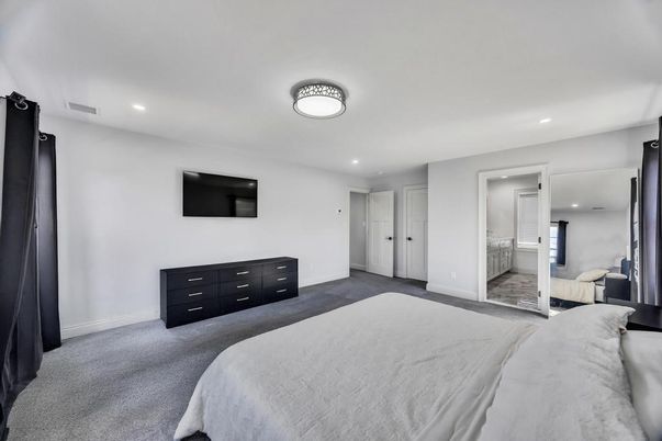 Bedroom, Interior, Recessed Lighting