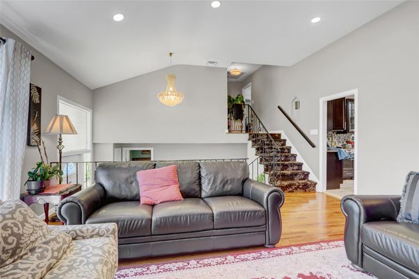 Chandelier, Interior, Living room, Recessed Lighting, Wood Texture Flooring