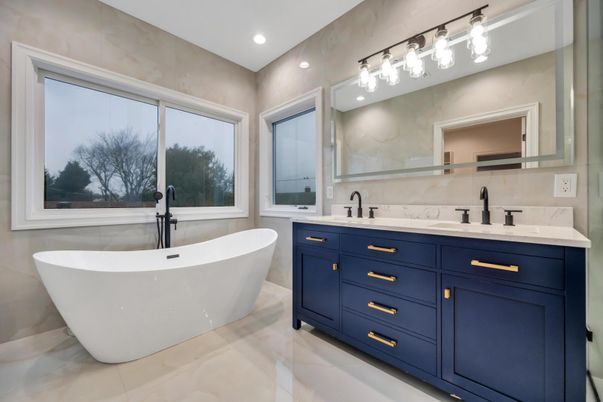 Bathroom, Dual Sink Vanities, Free Standing Baths, Interior, Recessed Lighting
