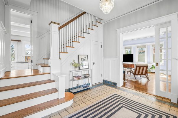 Chandelier, Interior, Wood Texture Flooring