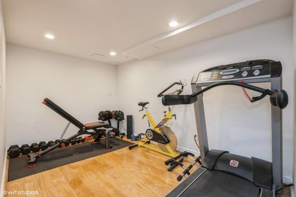 Fitness Equipment, Interior, Recessed Lighting, Wood Texture Flooring