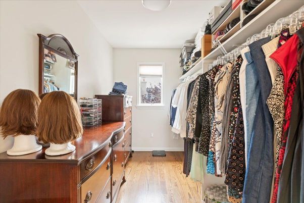 Interior, Walk-in Closets, Wood Texture Flooring