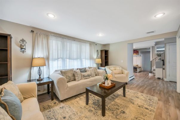 Interior, Living room, Recessed Lighting, Wood Texture Flooring