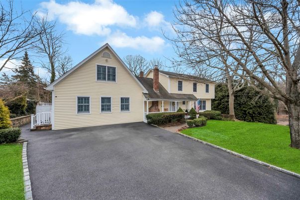 Backyard, Exterior, Facade, Farmhouse