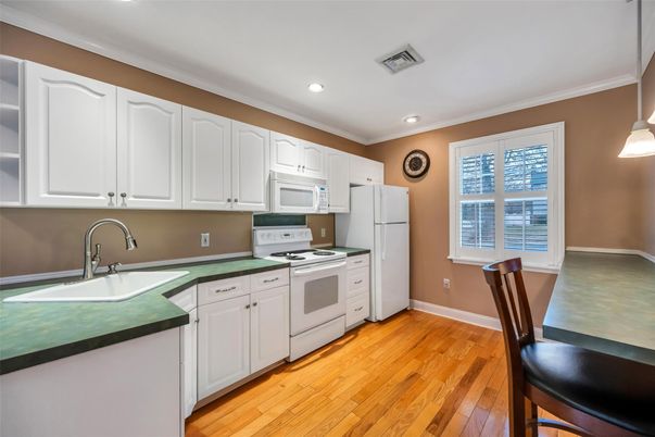 Interior, Kitchen, Recessed Lighting, Wood Texture Flooring