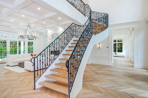 Chandelier, Interior, Living room, Pendant Lights, Recessed Lighting, Wood Texture Flooring