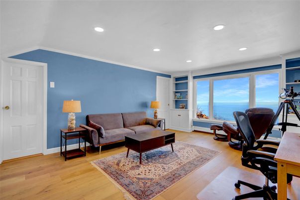 Home Office, Interior, Living room, Recessed Lighting, Water, Wood Texture Flooring