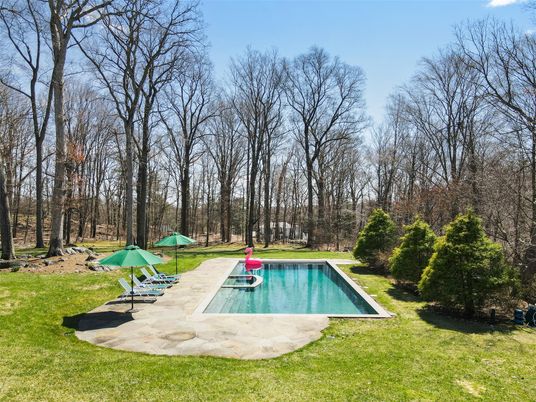 Backyard, Exterior, Pool
