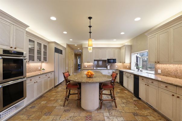 Interior, Kitchen, Pendant Lights, Recessed Lighting, Stainless Steel Appliances
