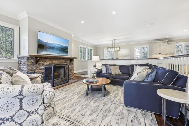 Fireplace, Interior, Living room, Pendant Lights, Recessed Lighting, Wood Texture Flooring