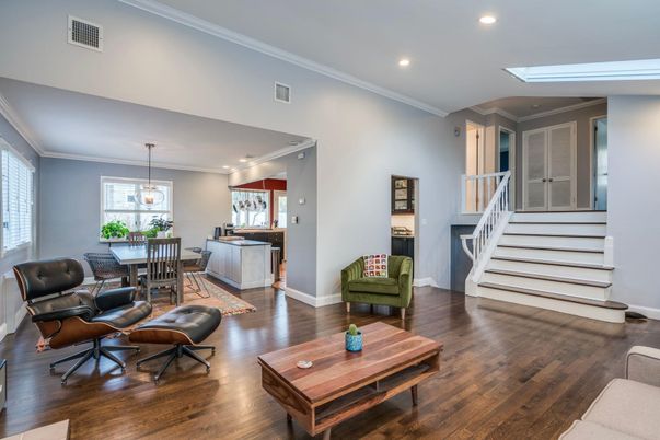 Dining room, Interior, Living room, Pendant Lights, Recessed Lighting, Wood Texture Flooring