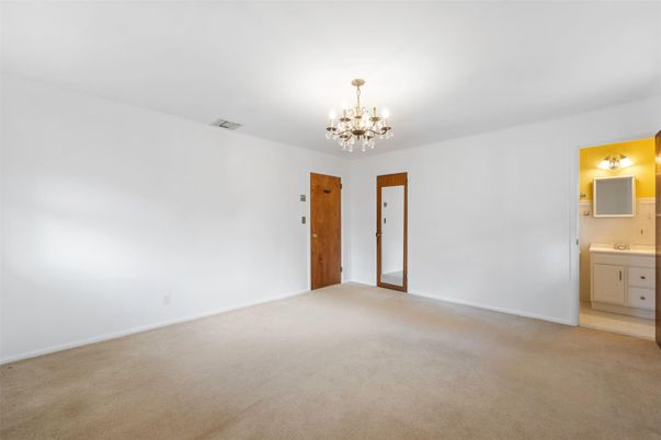 Bathroom, Chandelier, Empty room, Interior