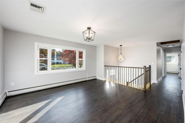Interior, Pendant Lights, Wood Texture Flooring