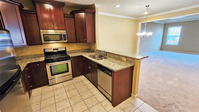 Chandelier, Interior, Kitchen, Pendant Lights, Recessed Lighting, Stainless Steel Appliances