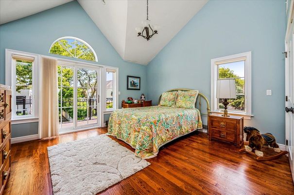 Bedroom, Interior, Pendant Lights, Wood Texture Flooring