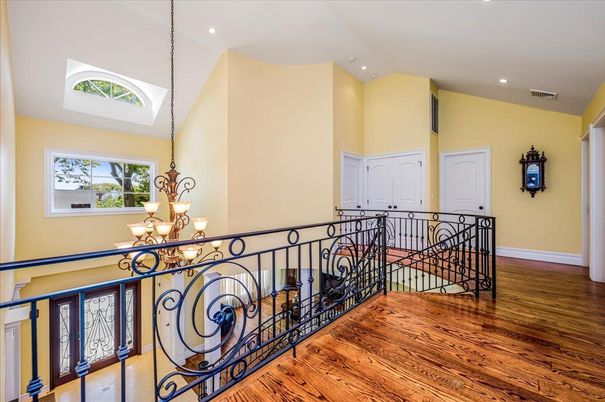Chandelier, Interior, Recessed Lighting, Wood Texture Flooring