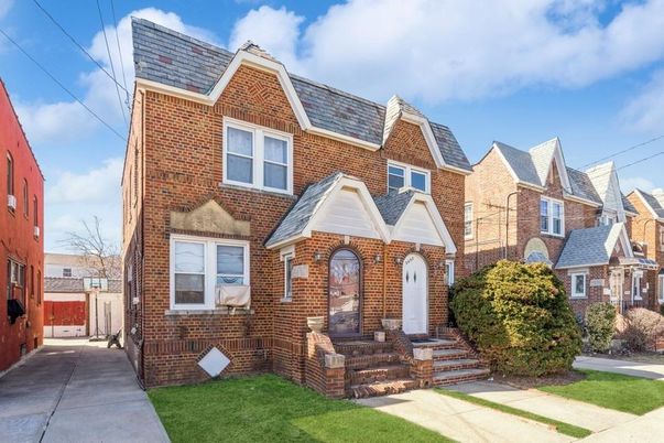Exterior, Facade, Brick Facade, Tudor Revival