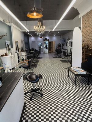 Chandelier, Fitness Equipment, Interior, Pendant Lights, Recessed Lighting