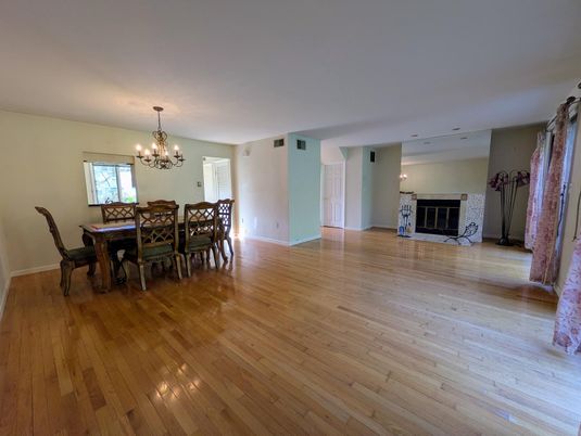 Chandelier, Dining room, Fireplace, Interior, Wood Texture Flooring