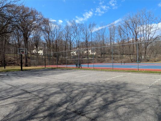 Exterior, Tennis Courts